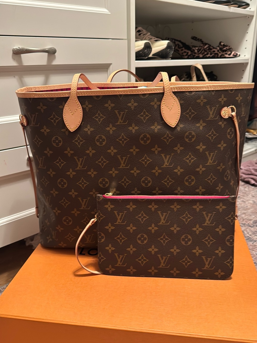 Louis Vuitton Monogram Canvas NeverfullGM  with Pouch - Brown/Tan